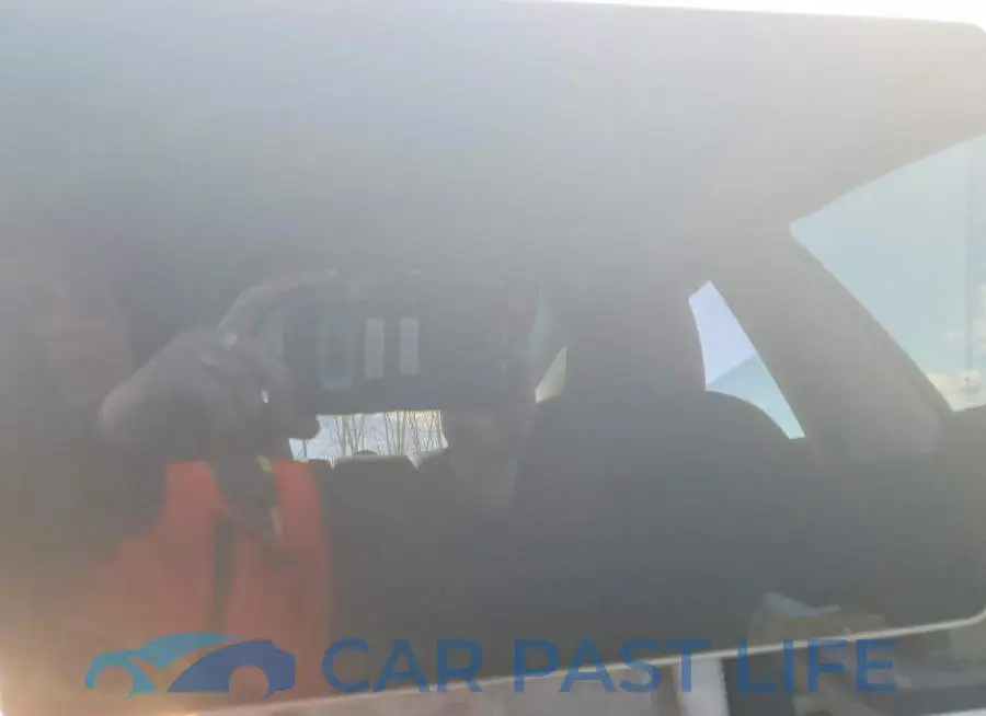 5YJ3E1EC2PF709497# 9