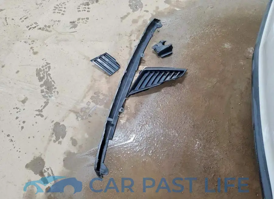 1G6DS5RK0P0114235# 12