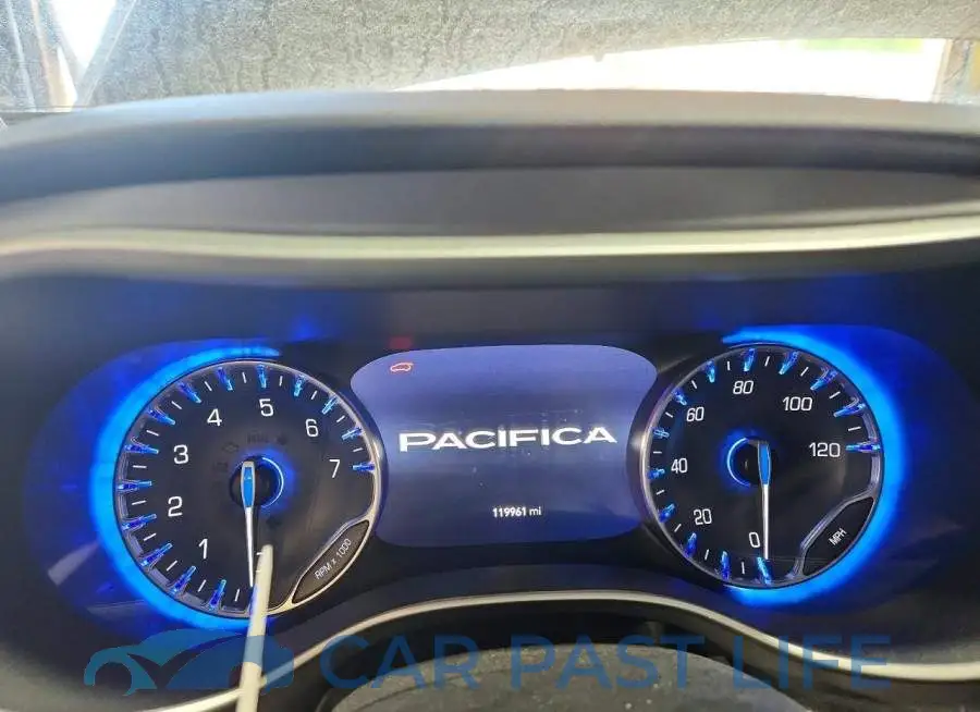 2C4RC1BG0NR158592# 9