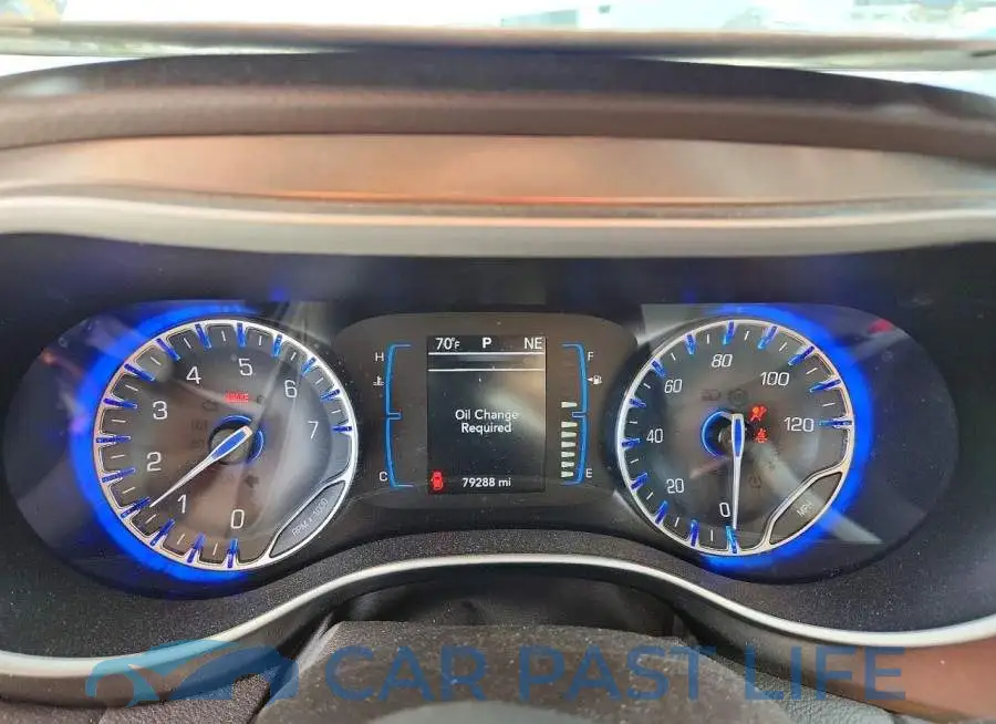 2C4RC1DG9HR531680# 9