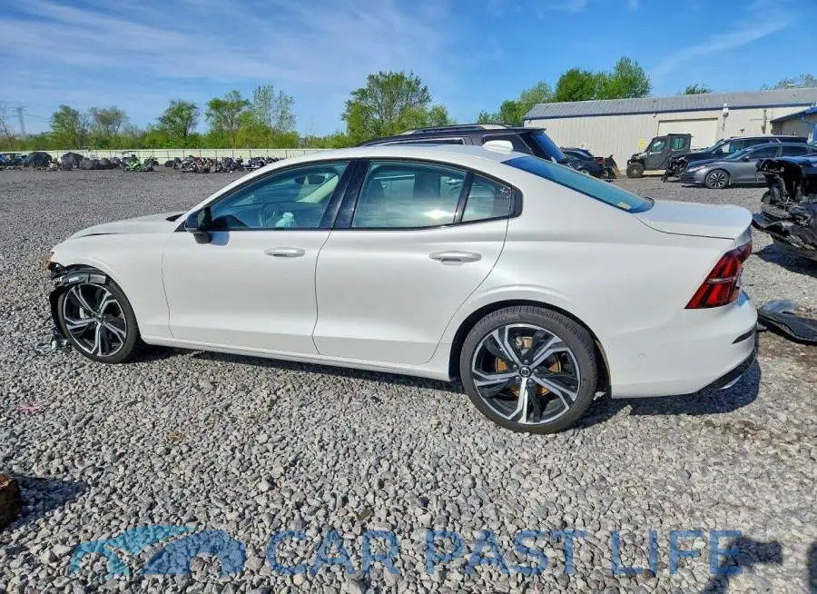 7JRL12GCXSG369238# 2