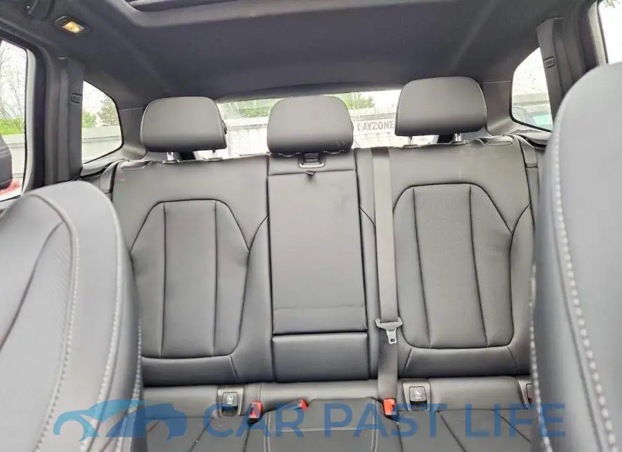 5UX53DP09R9W60930# 10