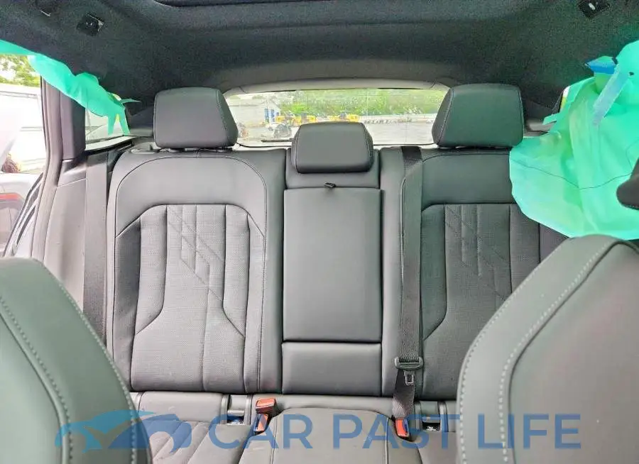 5UX53GP01T9318316# 10