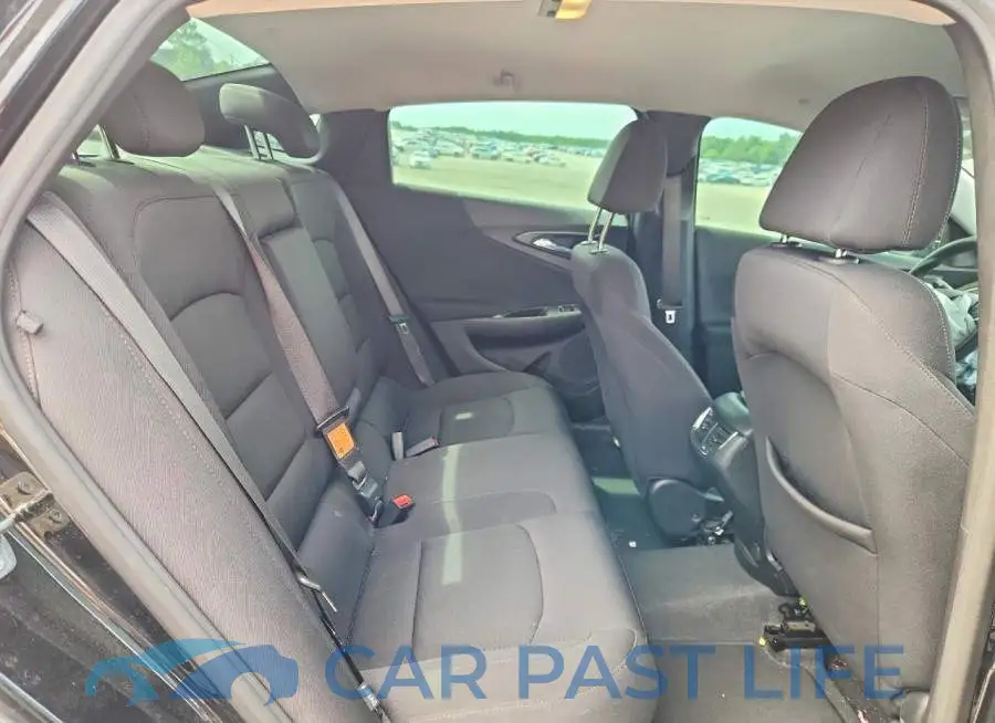 1G1ZD5ST0RF110498# 10