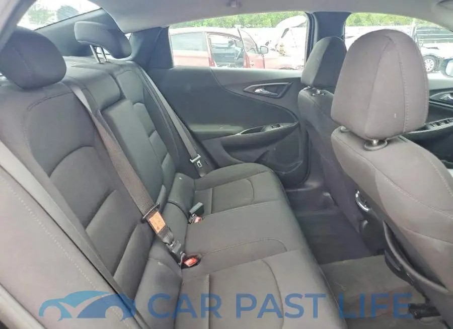 1G1ZD5ST0RF126801# 10