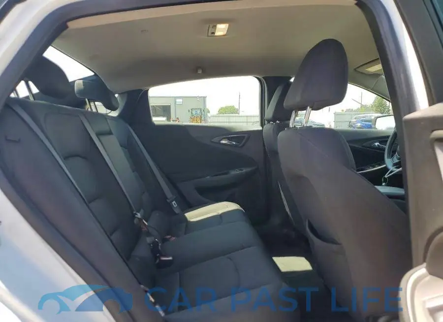 1G1ZD5ST2RF153367# 10