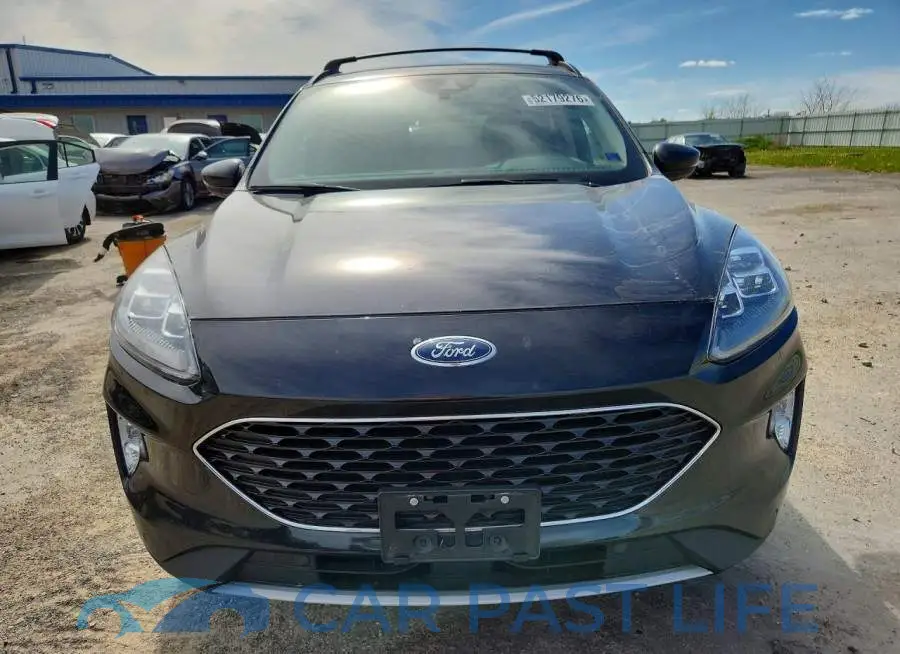 1FMCU9J93LUA41153# 5