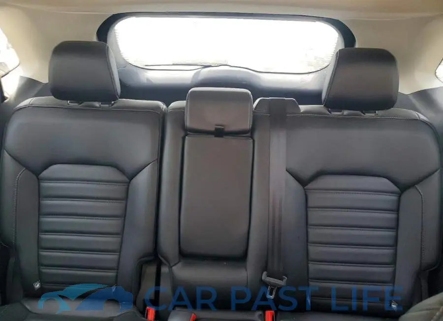 2FMPK4J95LBA61551# 10