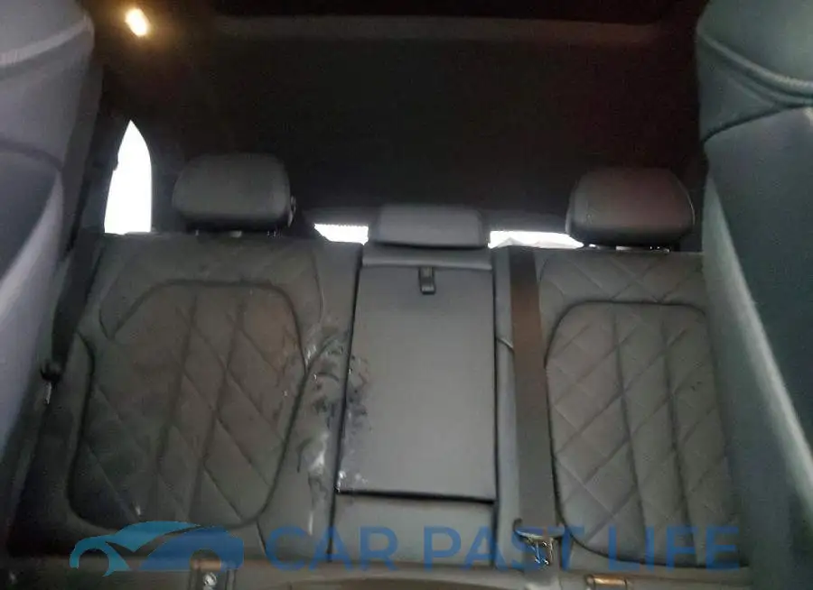 5UX13EU06S9W85699# 10