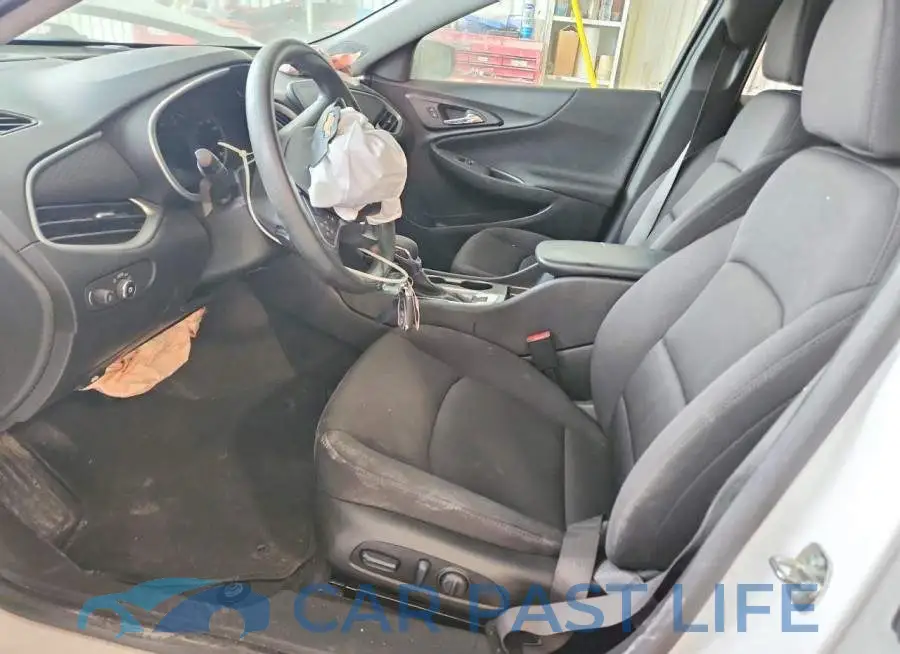 1G1ZC5ST2RF148639# 7