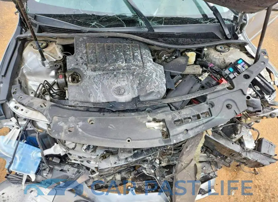 4T1BK1EB3JU275497# 11