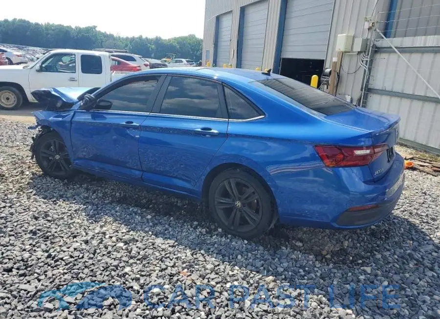 3VW7M7BU2PM010772# 2