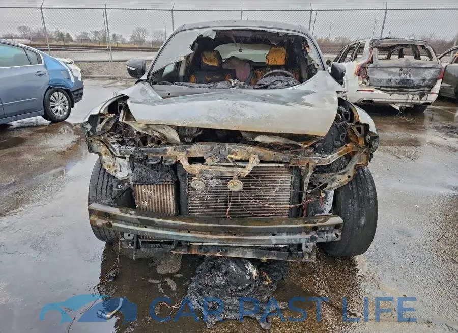 JN8AF5MV3HT751727# 5