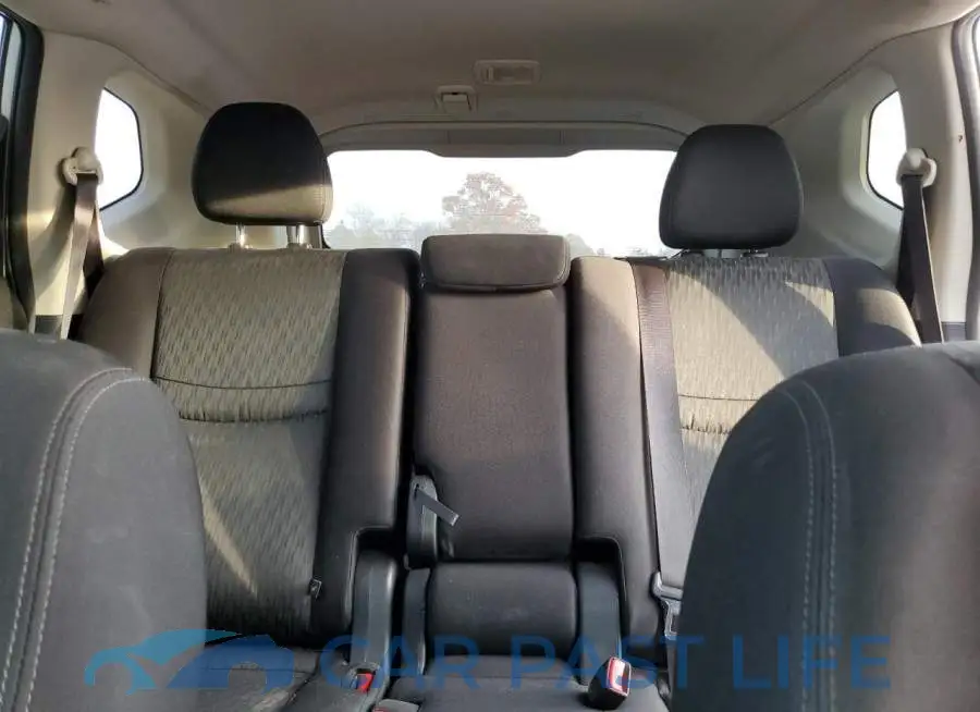 JN8AT2MT4LW037988# 10