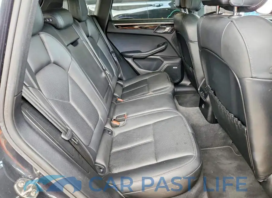 WP1AA2A51KLB03449# 11