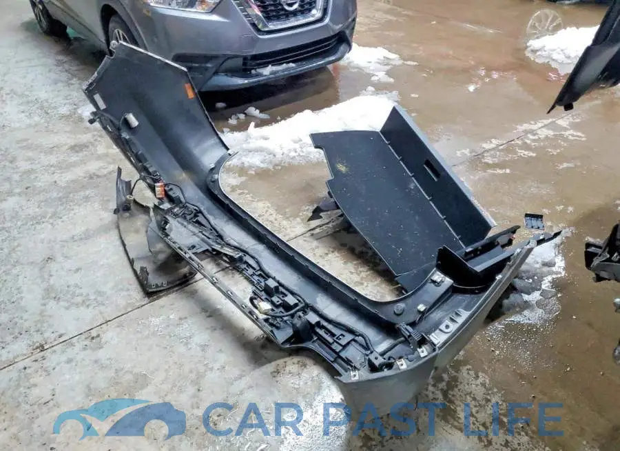 5LM5J7XC8LGL28685# 13