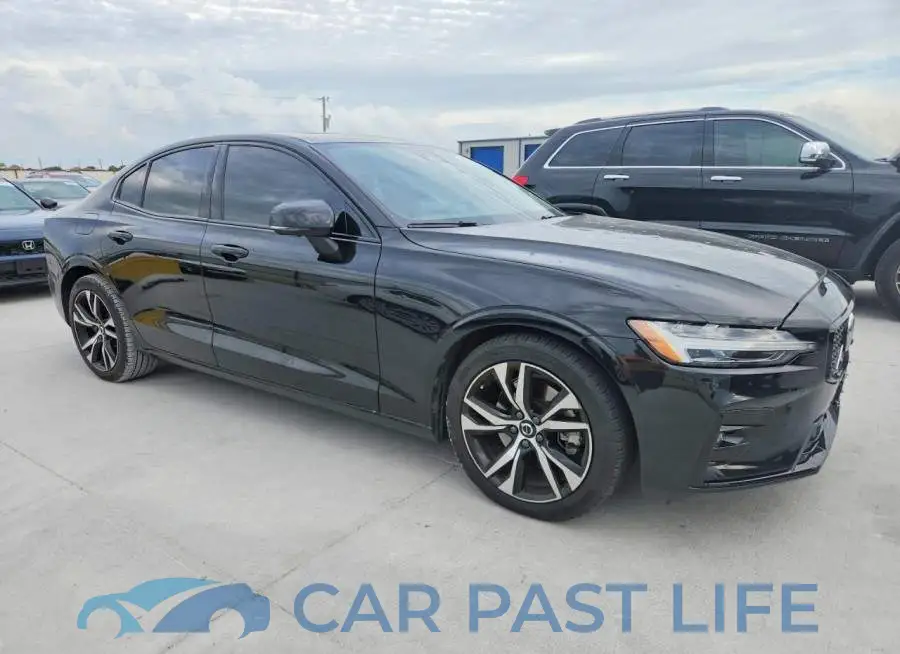 7JRL12FL9RG314596# 4