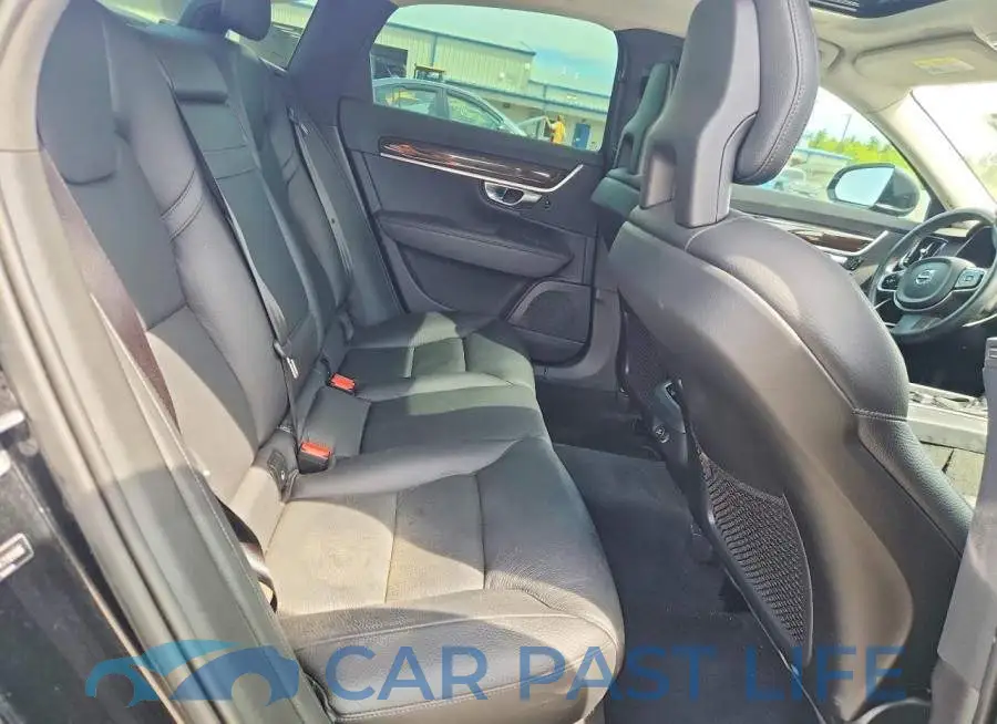 YV1A22MK7H1014595# 10