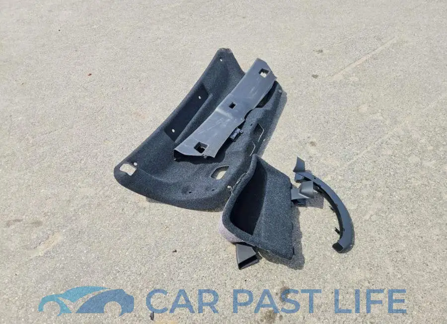 YV1A22MK7H1014595# 12