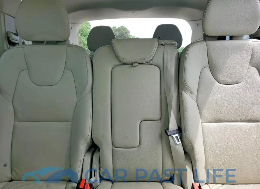 YV4A22PK9N1830640# 10