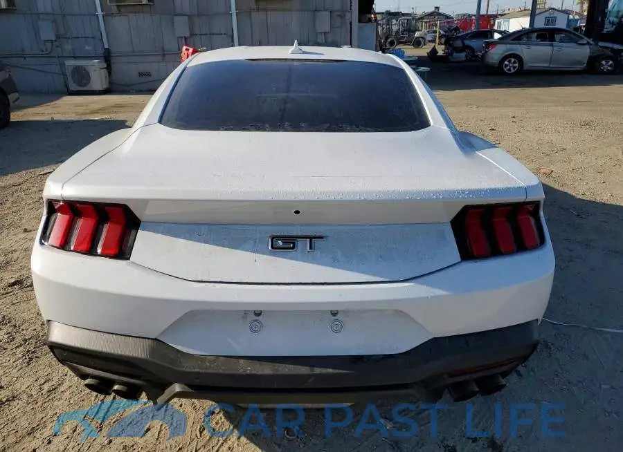 1FA6P8CF1S5401606# 6