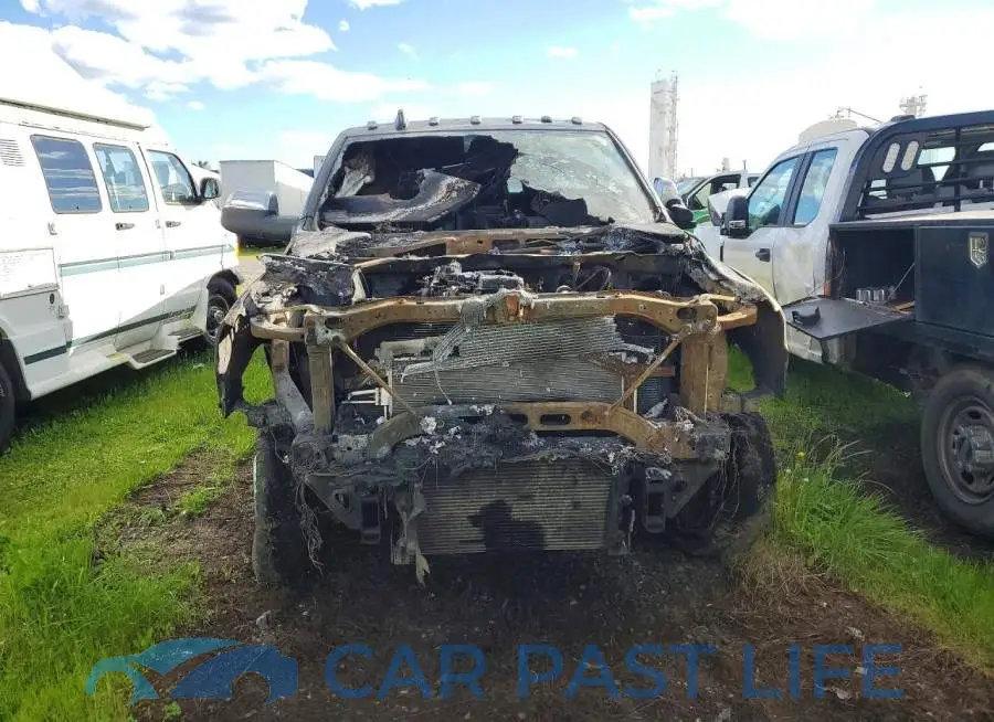 3C63RRJL9KG542834# 5