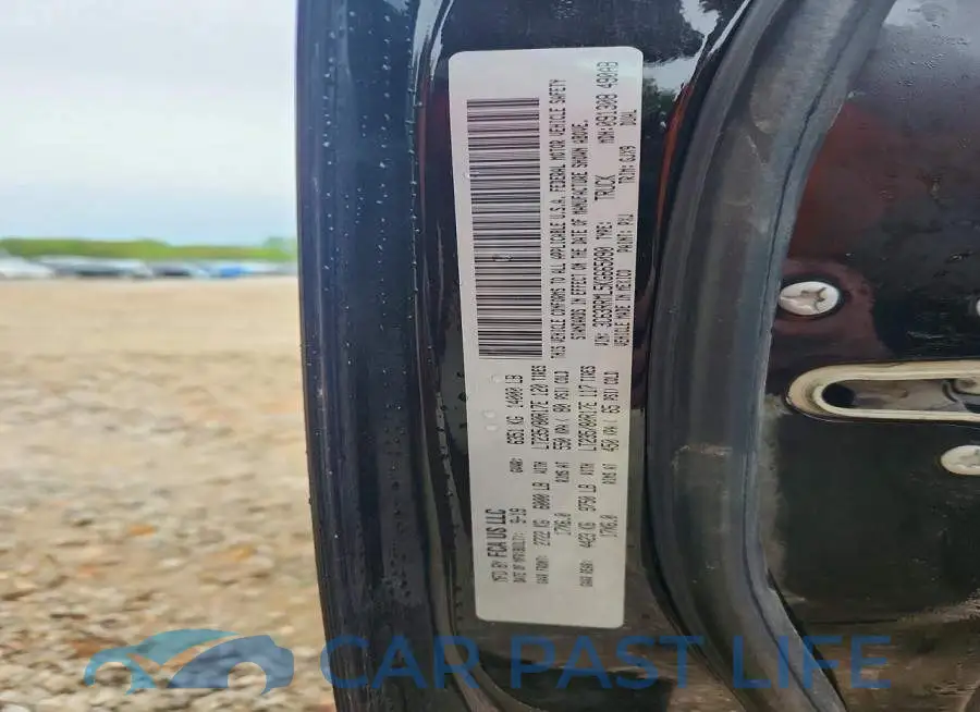 3C63RRML5KG665090# 12
