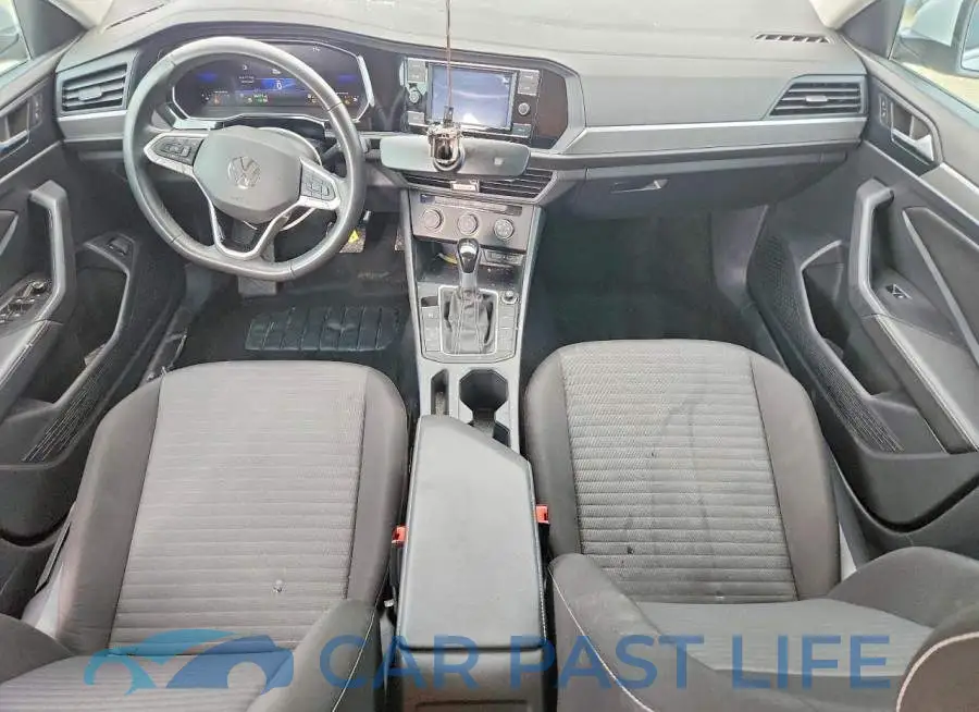 3VW5M7BU3RM100720# 8