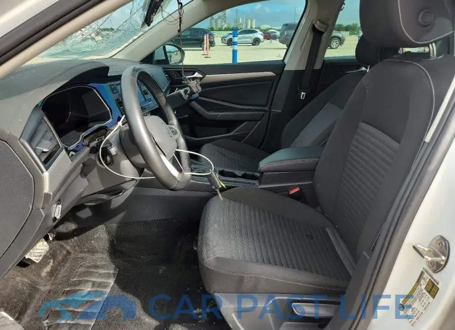 3VW5M7BU3RM100720# 7