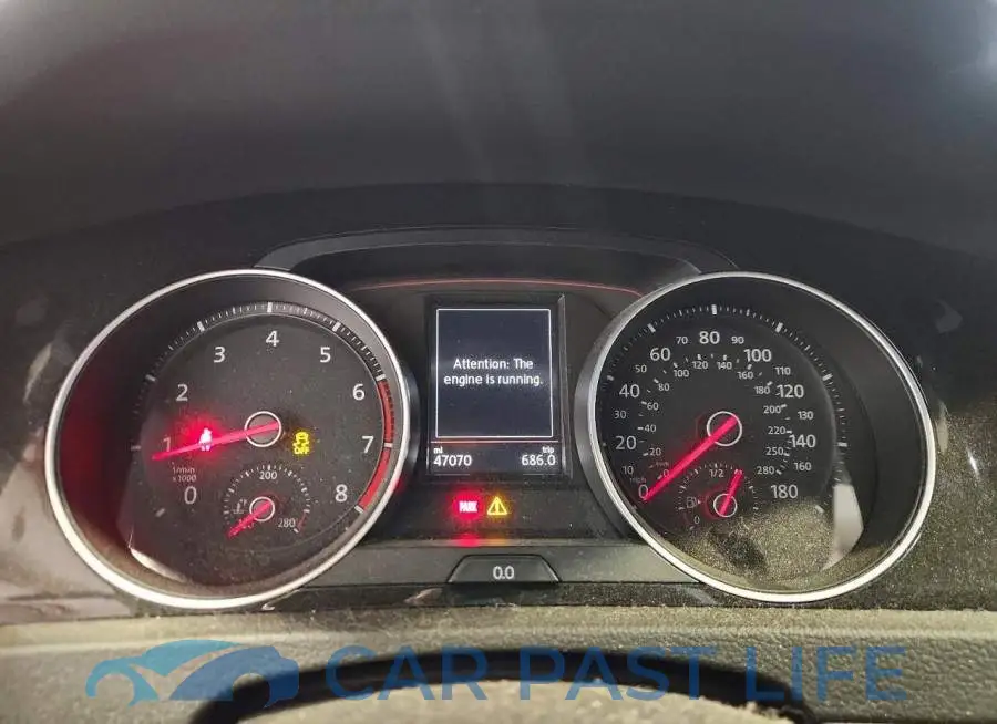 3VW5T7AU6LM006374# 9