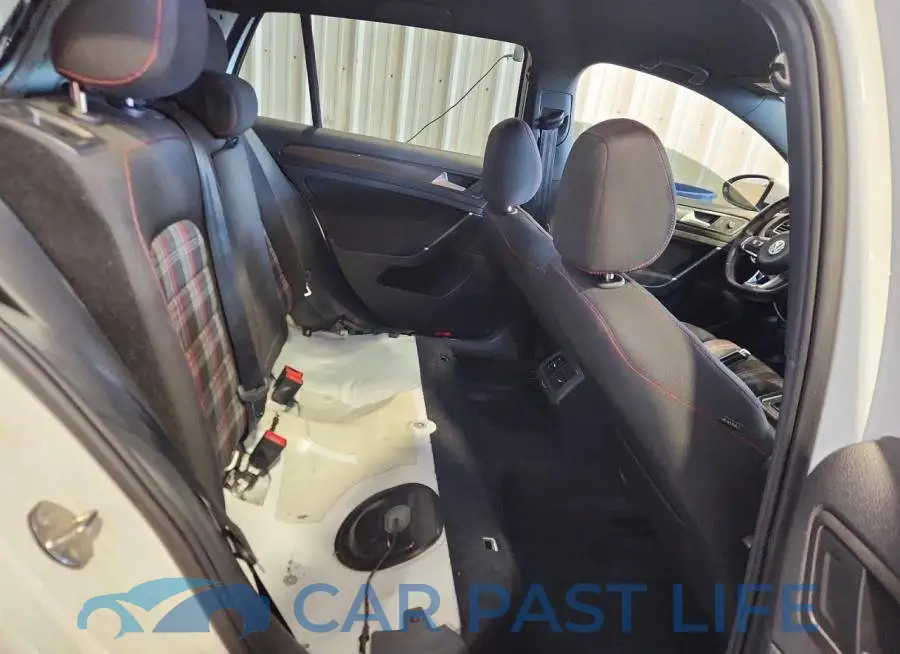 3VW5T7AU6LM006374# 10