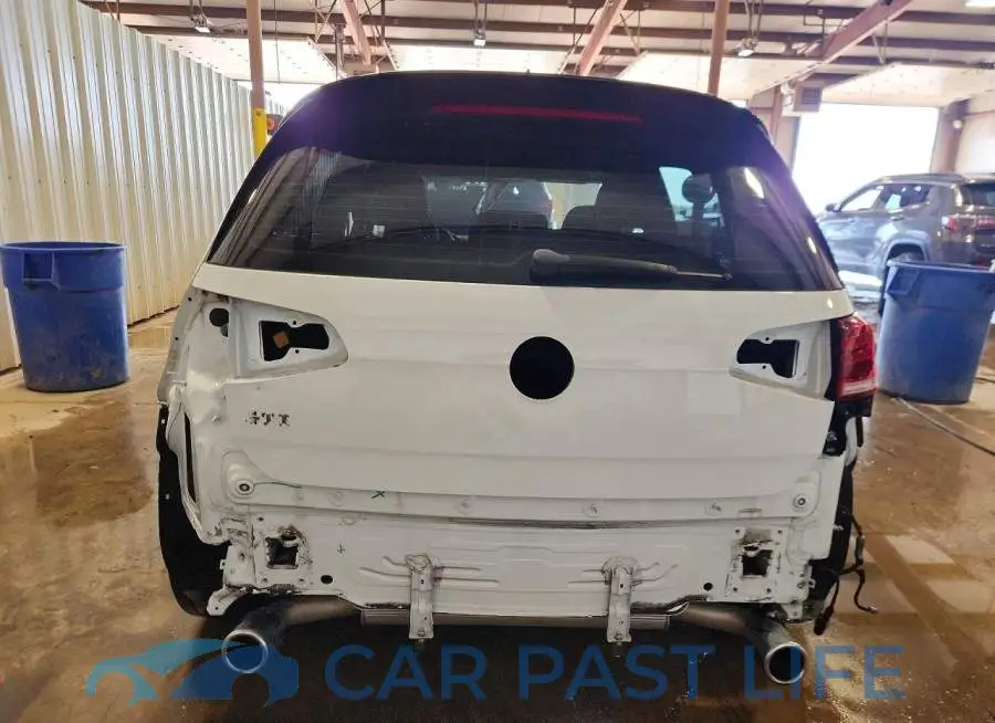 3VW5T7AU6LM006374# 6