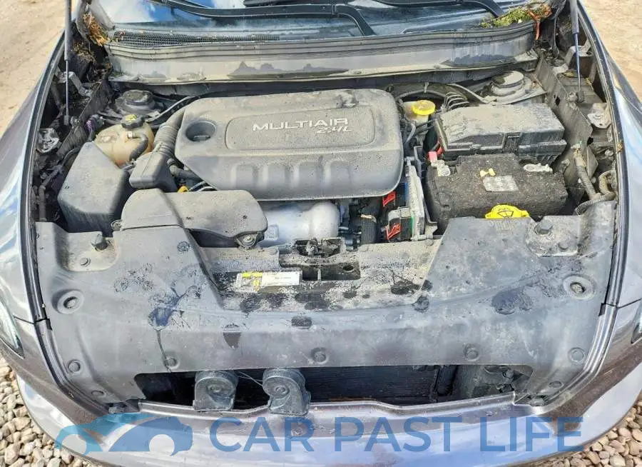 1C4PJLCB4HW535576# 12