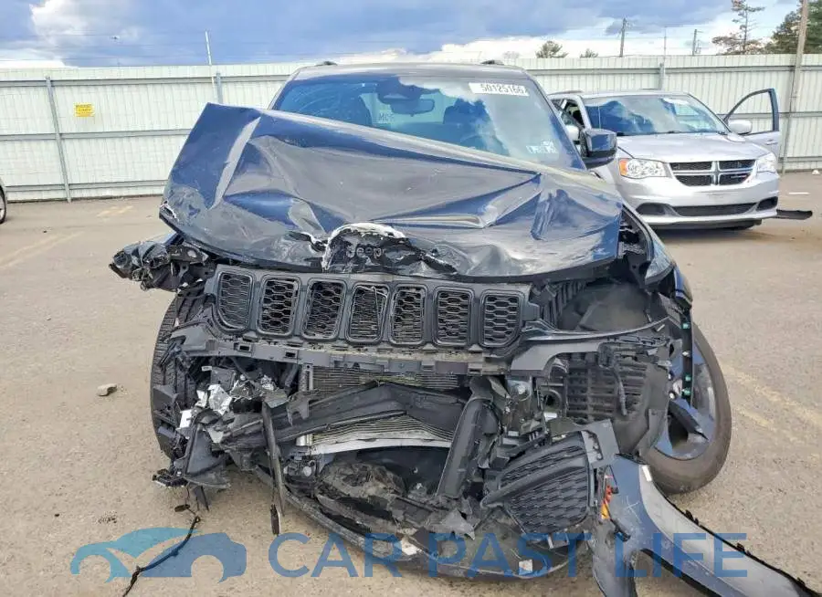 1C4RJHAG5RC215352# 5