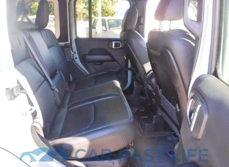 1C4RJXR65RW126935# 10