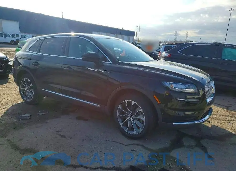 2LMPJ8KP3PBL23942# 4