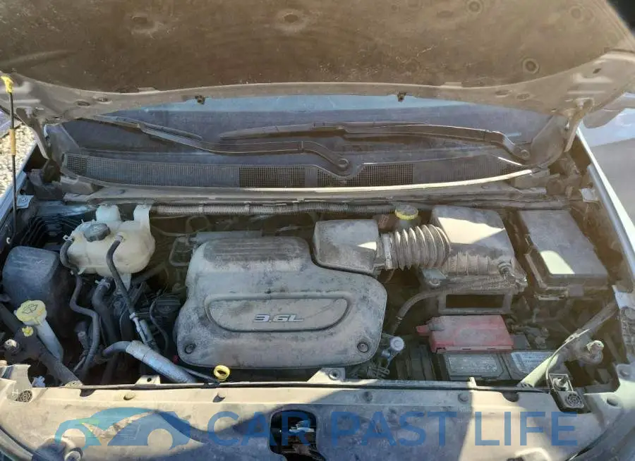 2C4RC1BG6HR771028# 12