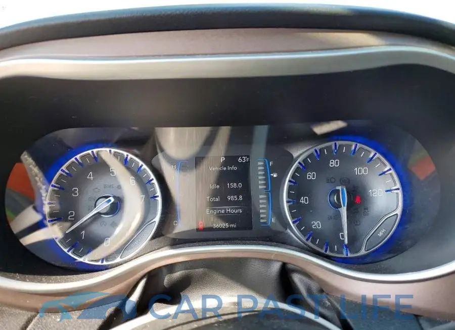 2C4RC1CG8RR179100# 9
