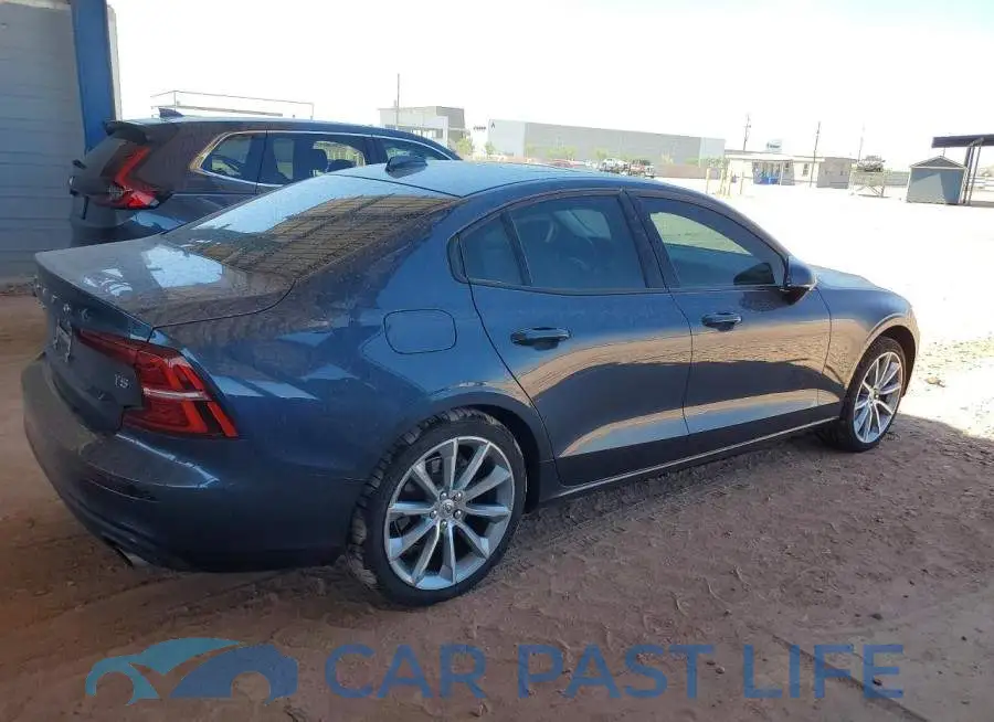 7JR102FK3MG095628# 3