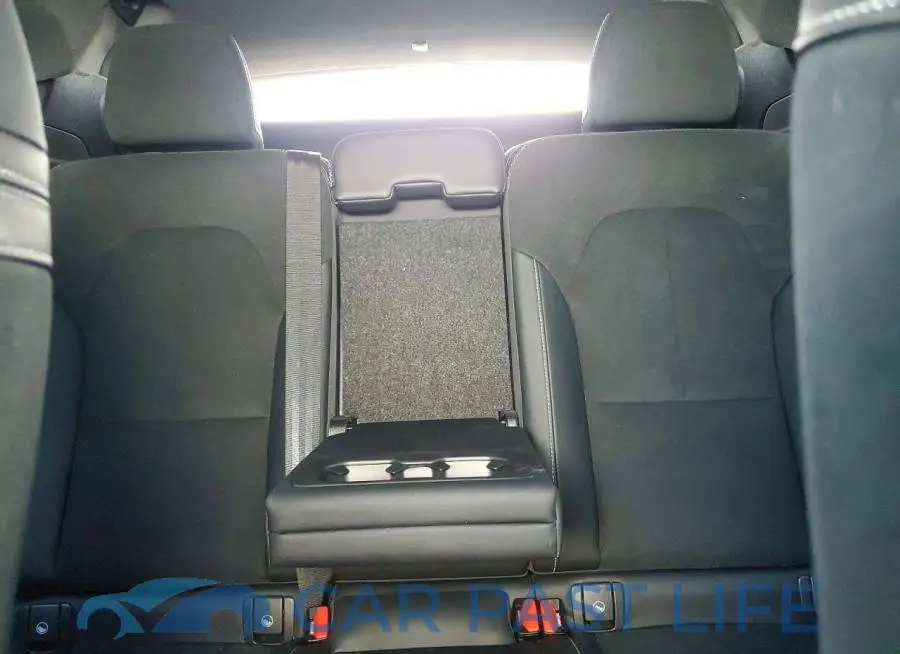 YV4162UM5M2612682# 10