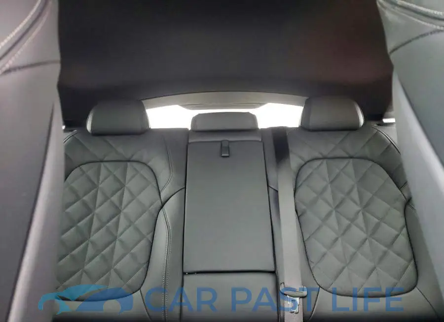5UX33EX03V9428797# 10