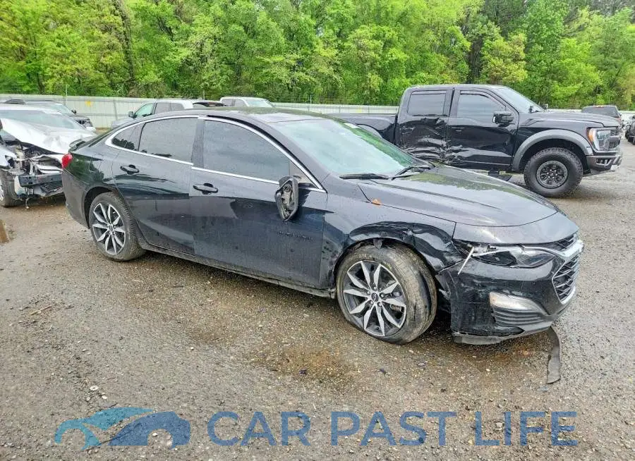 1G1ZG5ST4RF135086# 4
