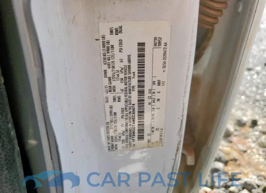 1FT8W3DT4MEC89674# 12