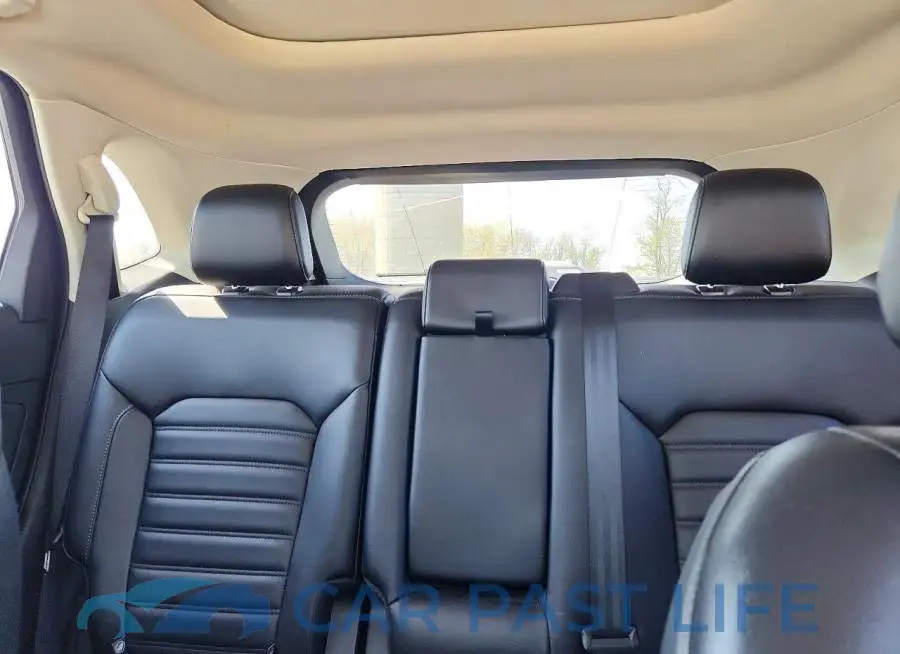 2FMPK4J96LBA41437# 10