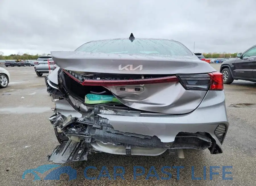 3KPF24AD1PE558535# 6