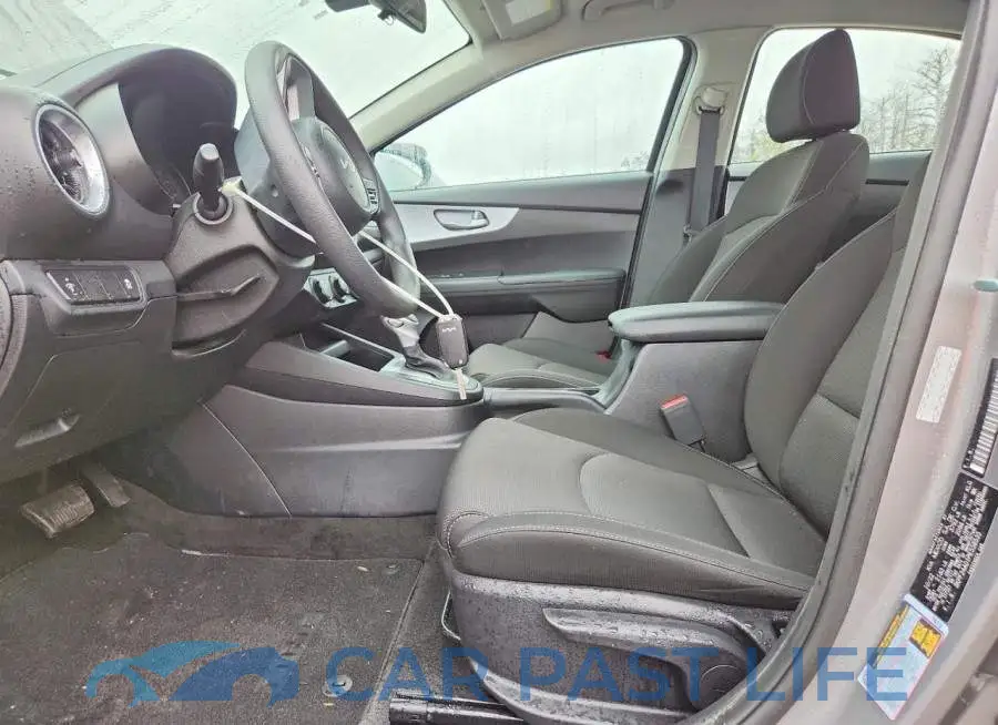 3KPF24AD1PE558535# 7