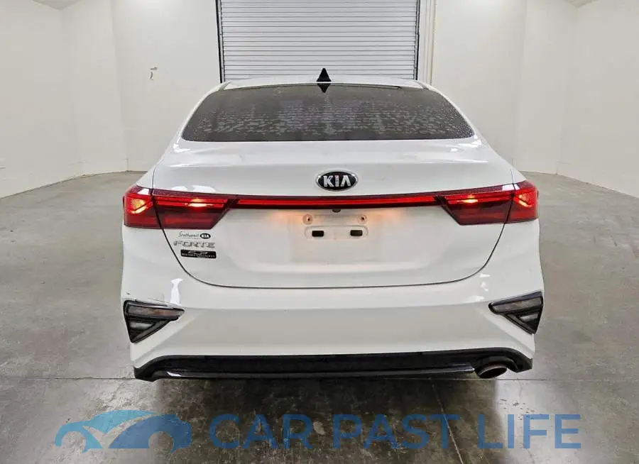3KPF24AD5LE185302# 6