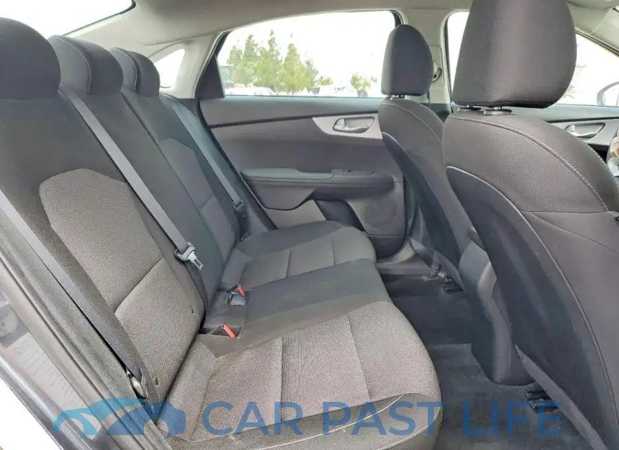 3KPF24AD9PE645079# 10