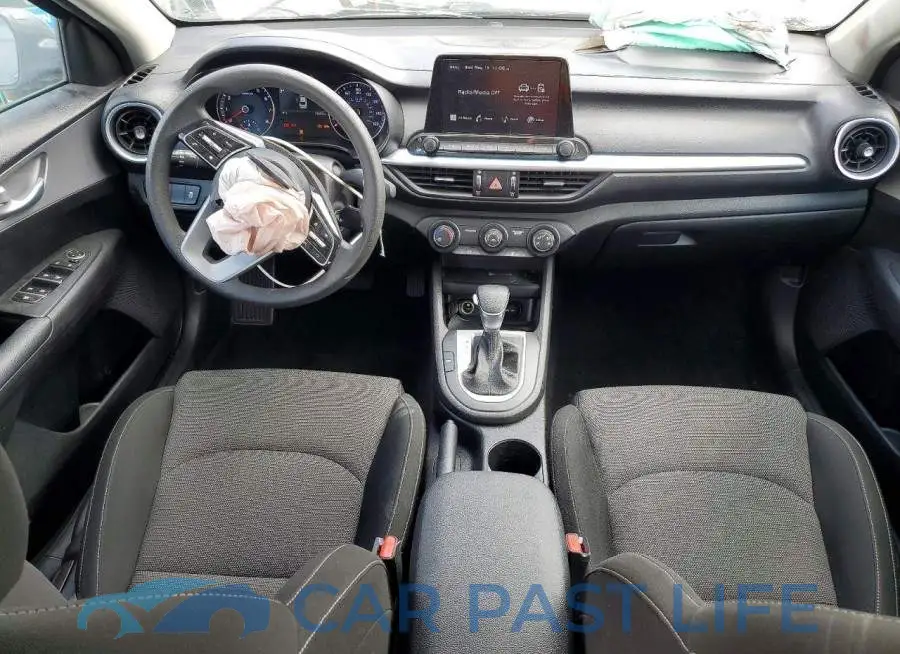 3KPF24AD9PE645079# 8