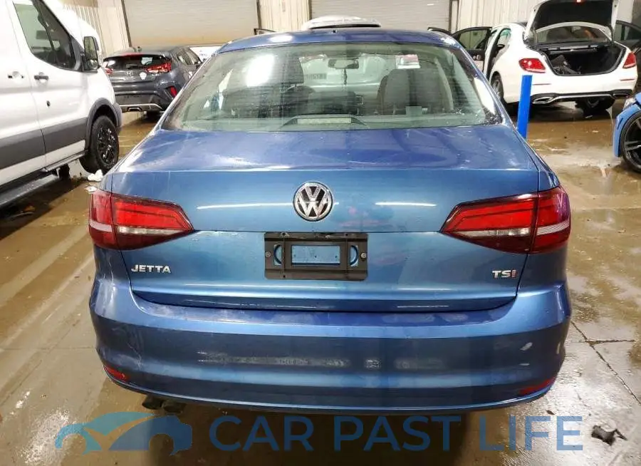 3VW2B7AJ2HM213184# 6